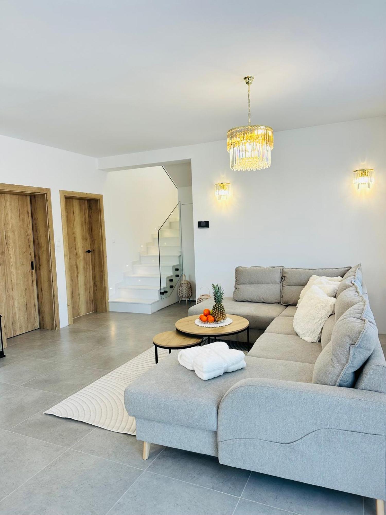Apartament Krynica-Zdroj - Powroznik - Dom Na Wzgorzu - House On The Hill موشينا المظهر الخارجي الصورة